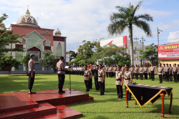 Kepolisian Resor Gunungkidul menggelar upacara Serah Terima Jabatan beberapa Pejabat Utama yang berlangsung di Lapangan Apel Polres Gunungkidul