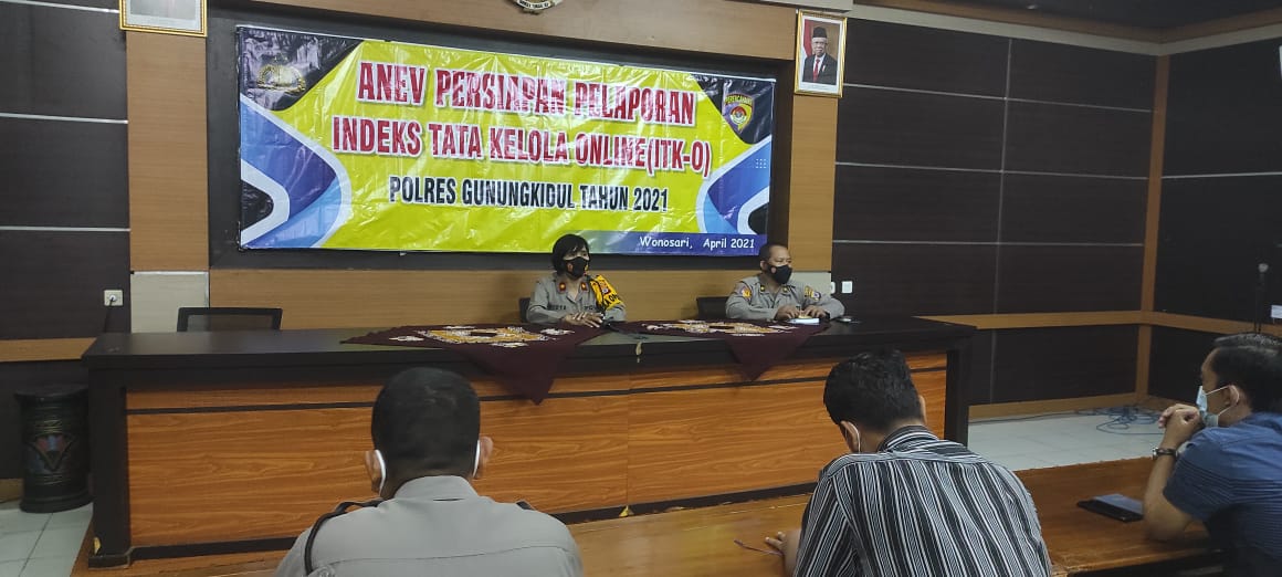 ASISTENSI INDEKS TATA KELOLA ONLINE DI AULA PATRIATAMA POLRES GUNUNGKIDUL