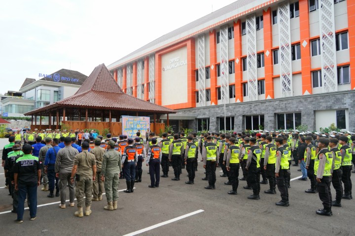 Apel Siaga Pengamanan Malam Tahun Baru