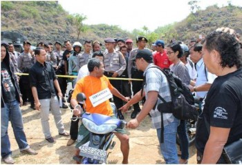 Melengkapi Berkas, Rekonstruksi Pembunuhan Digelar