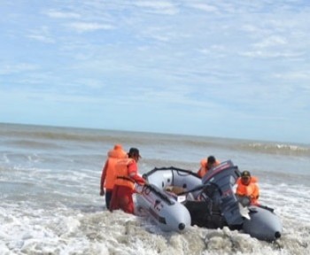 2 Wisatawan Terseret Arus Pantai Sepanjang Tanjung Sari