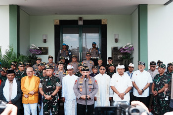 Sukseskan Pilkada 2024, Kapolri Dan Panglima TNI Ikuti Doa Bersama Lintas Agama