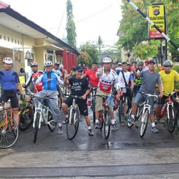 KAPOLRES BERSAMA ANGGOTA MELAKSANAKAN GOWES